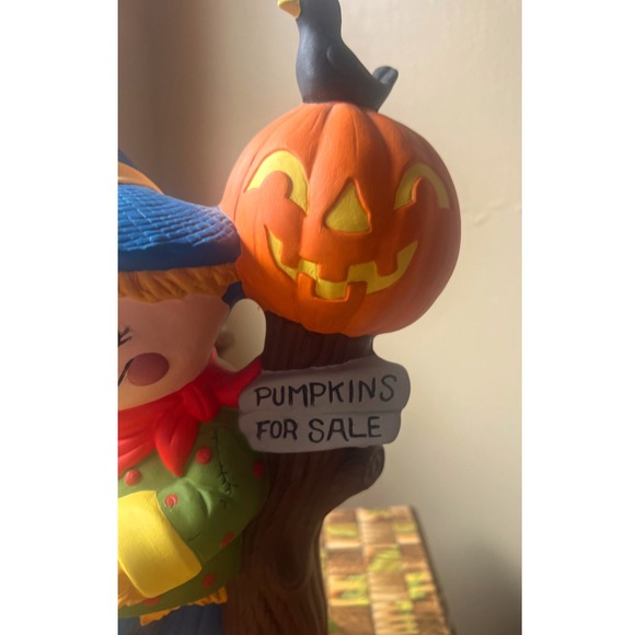 Vintage Scarecrow Figurine Pumpkin Sign Crow Halloween Decor Fall - Picture 3 of 10
